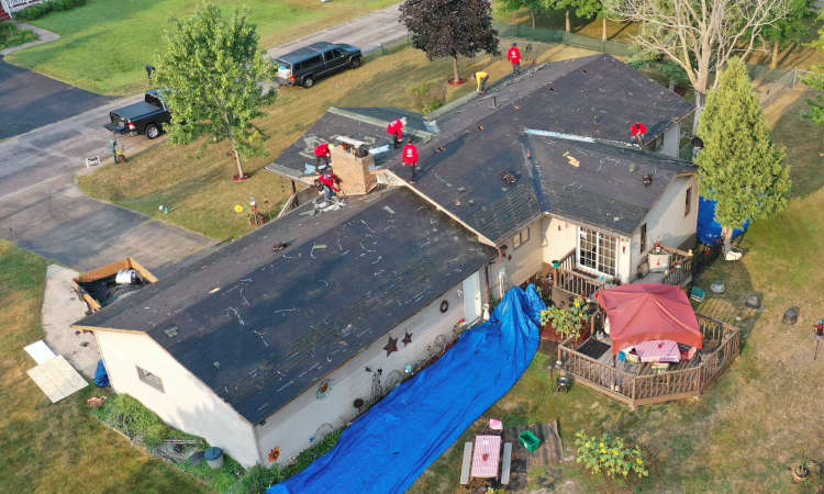 Roof Installers at EZ Home Solutions